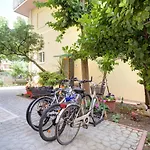 Hotel Nella