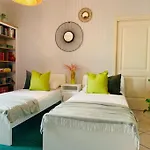Traveller - 2 Bedrooms Apartment