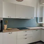 Fuori Ci Sta Il Mare!