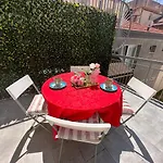 Miamare Beach Apartment 1 Min Dalla Spiaggia E Terrazzo Di Clickaffitti