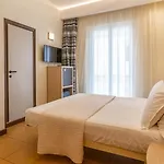 Hotel City