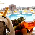 Waldorf Suite Hotel