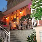 Hotel Villa Elia