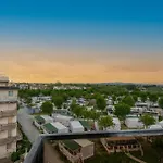 Hotel Crown