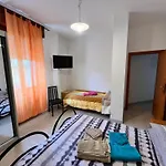 Good House- Ampio Appartamento Vicino Al Mare