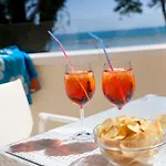 Marina Beach Suite Hotel