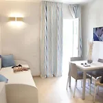 Marina Beach Suite Hotel