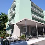 Alevon Hotel