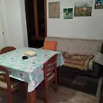 Backpackers Rimini Apartament- Il Lupo Affitta