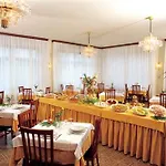 Hotel Milano Ile De France