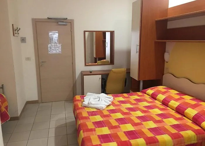 Hotel New Happy