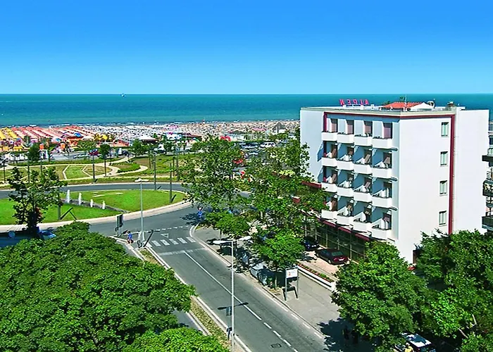 Hotel Alpen