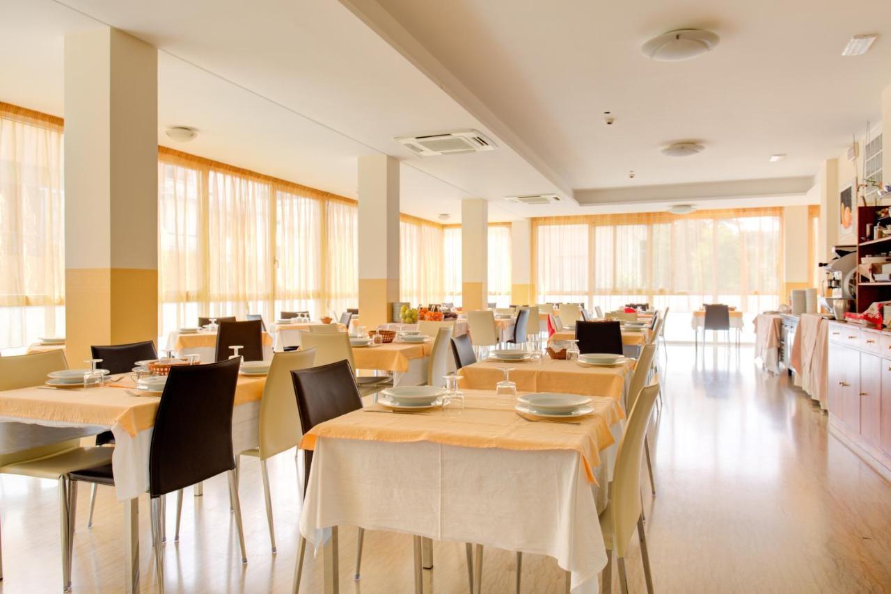 Nella Hotel 3*