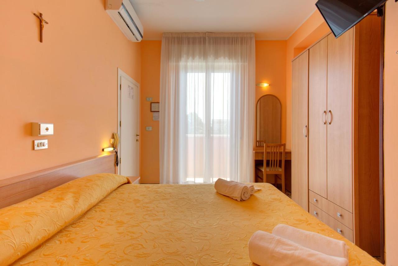 Hotel Nella Rimini
