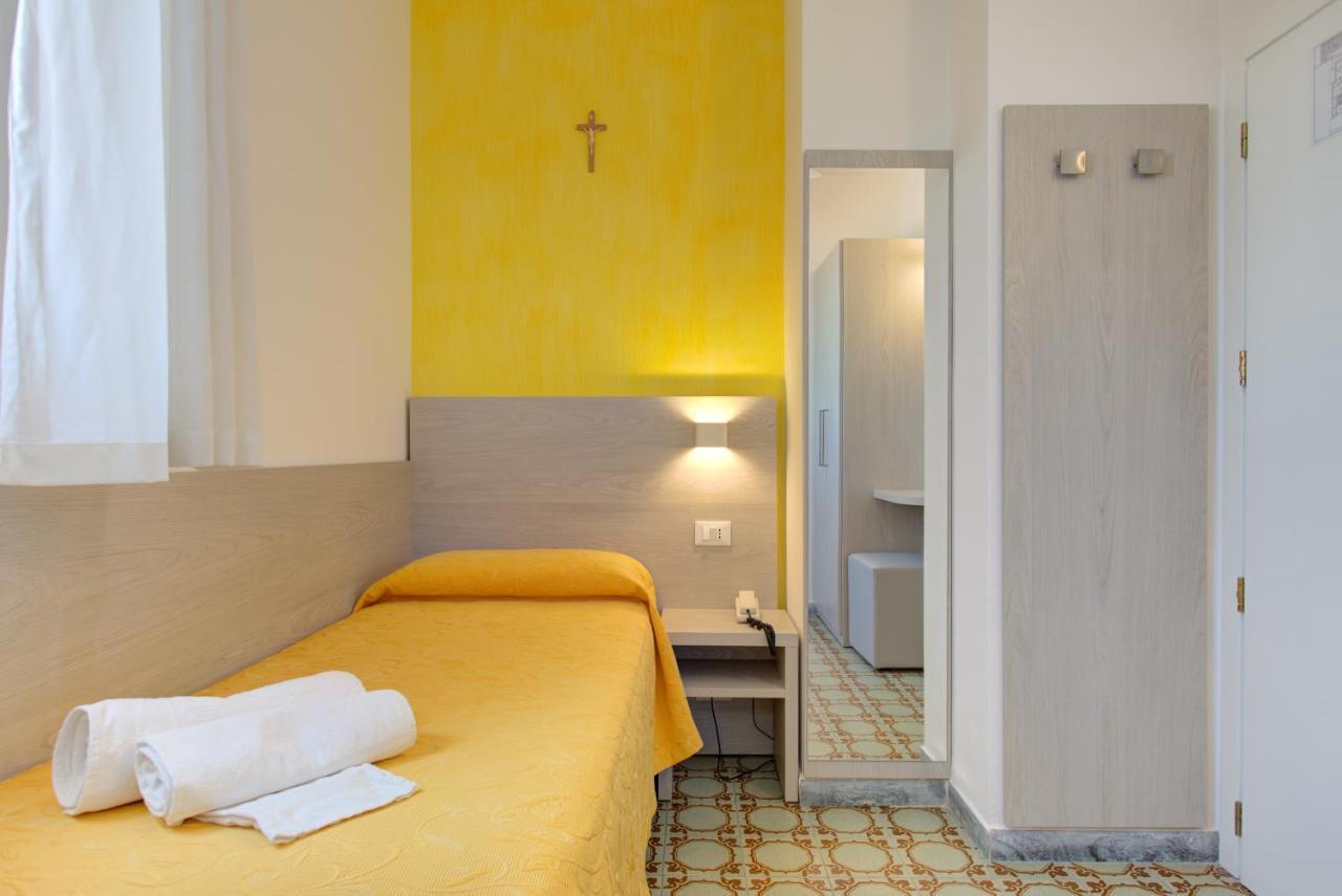 Nella Hotel