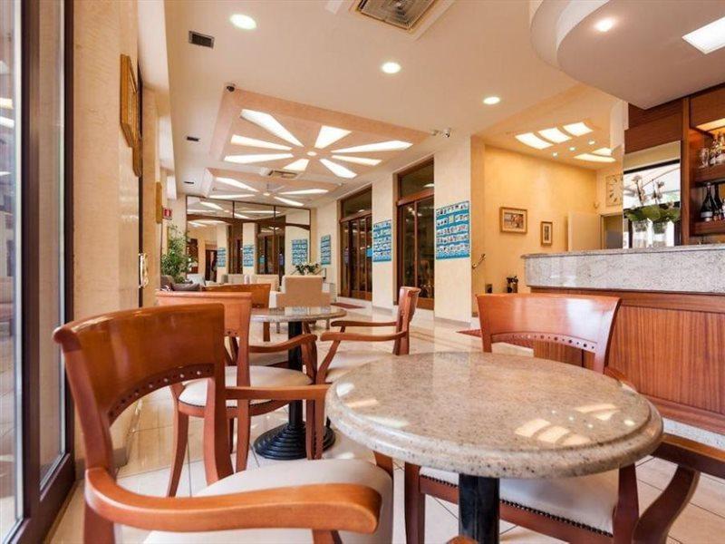 King Hotel