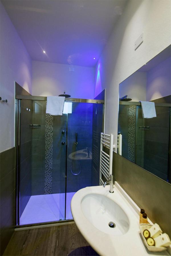 Aurora Hotel 3*