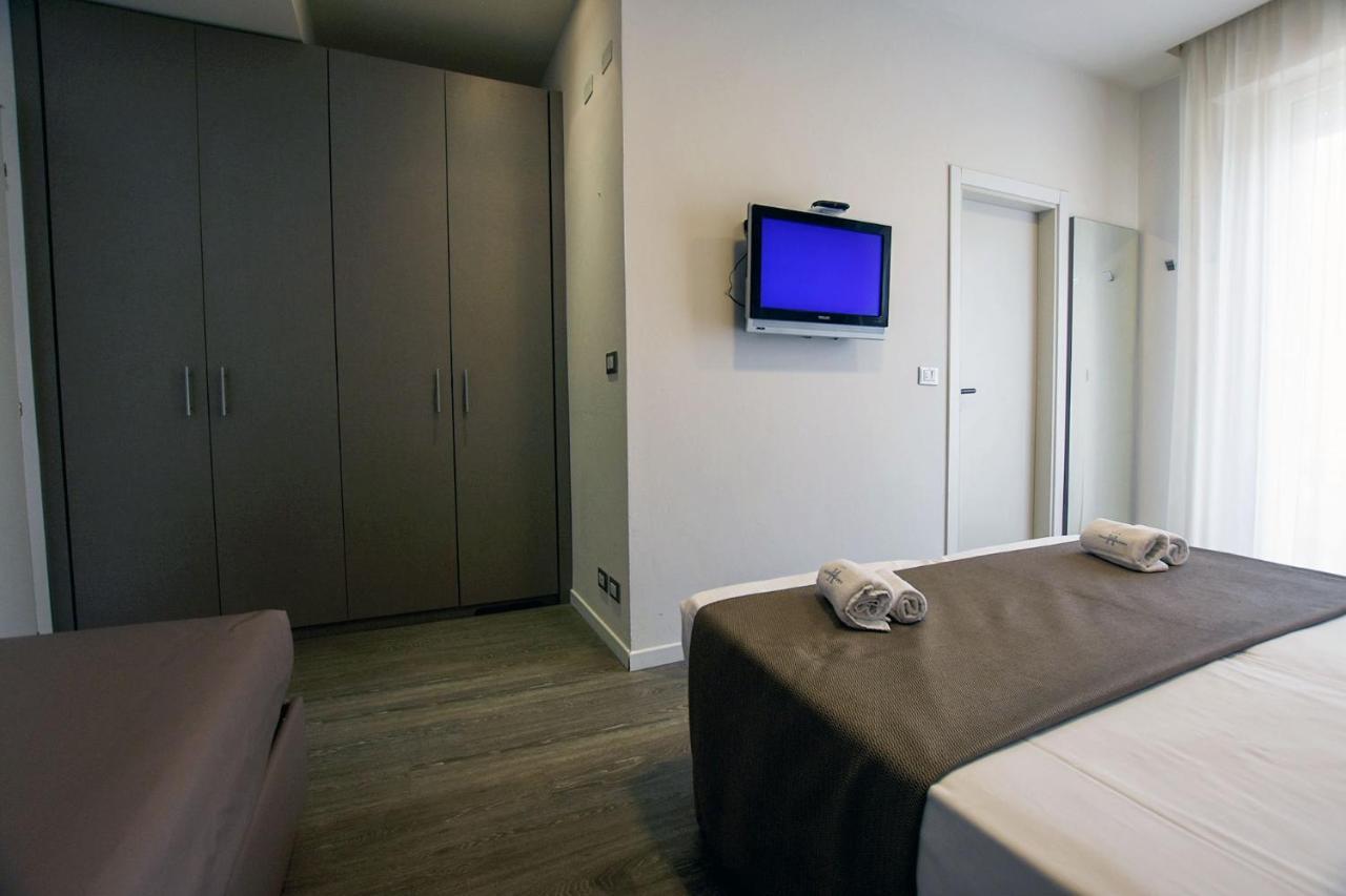 Hotel Aurora 3*