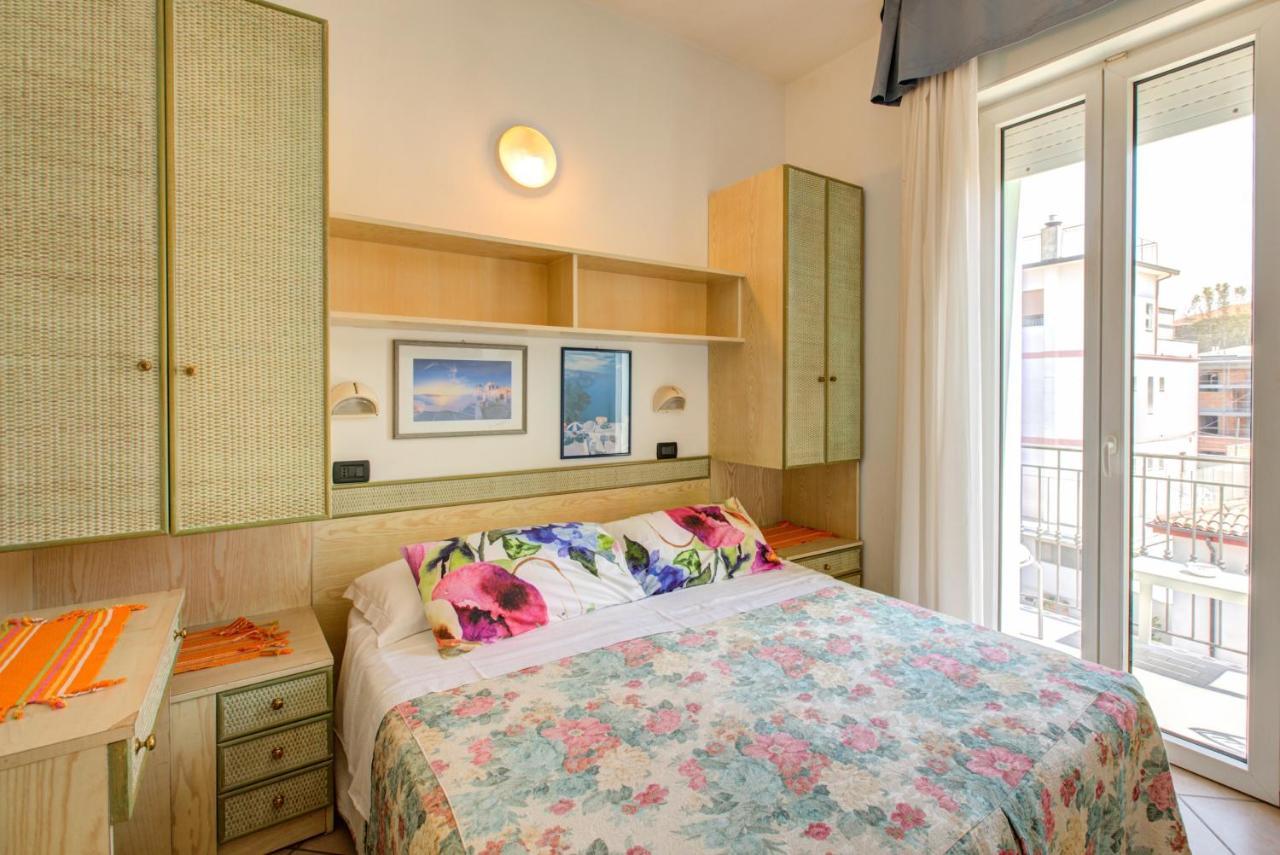 Charles Hotel Rimini