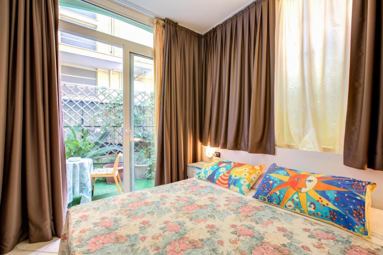 Hotel Charles Rimini