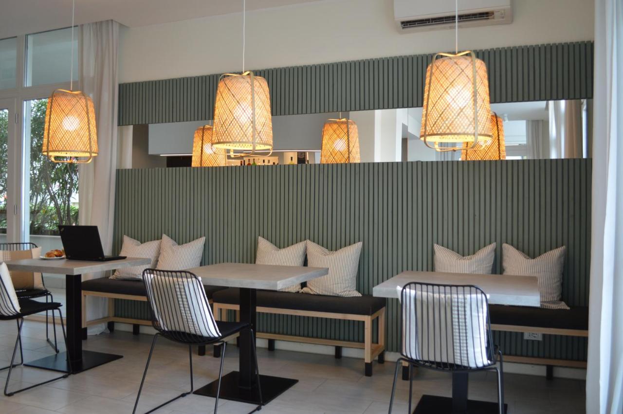 Hotel Riva E Mare