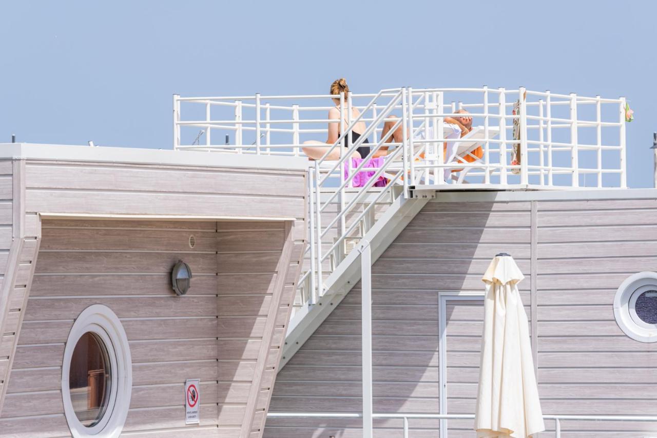 House Boat Botel Rimini