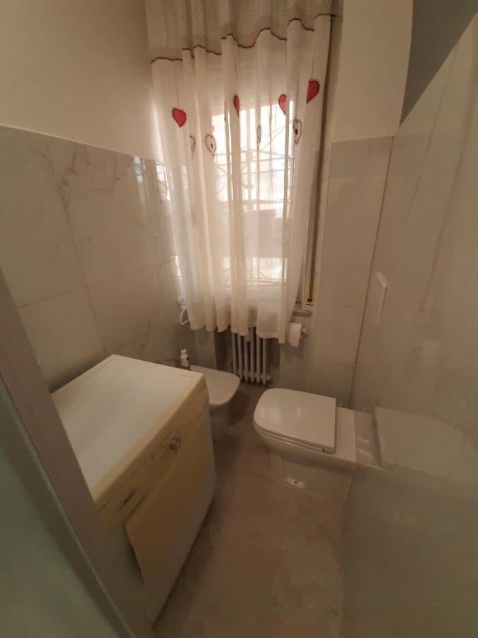 Apartment A 2 Passi Dal Mare-centro-stazione
