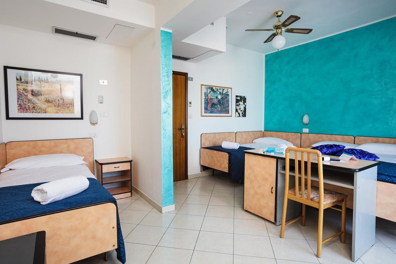 Hotel Albatros 3*