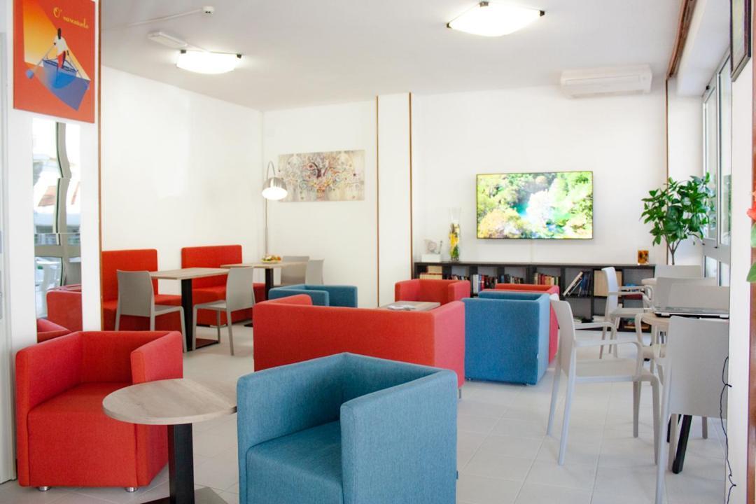 Hotel Lem 2*