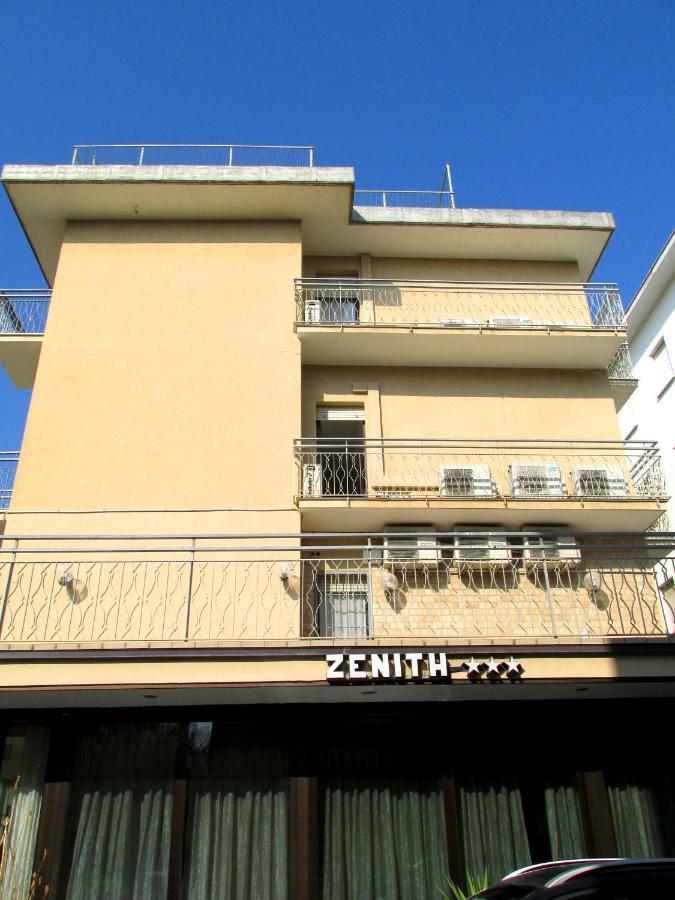Zenith 3* Rimini