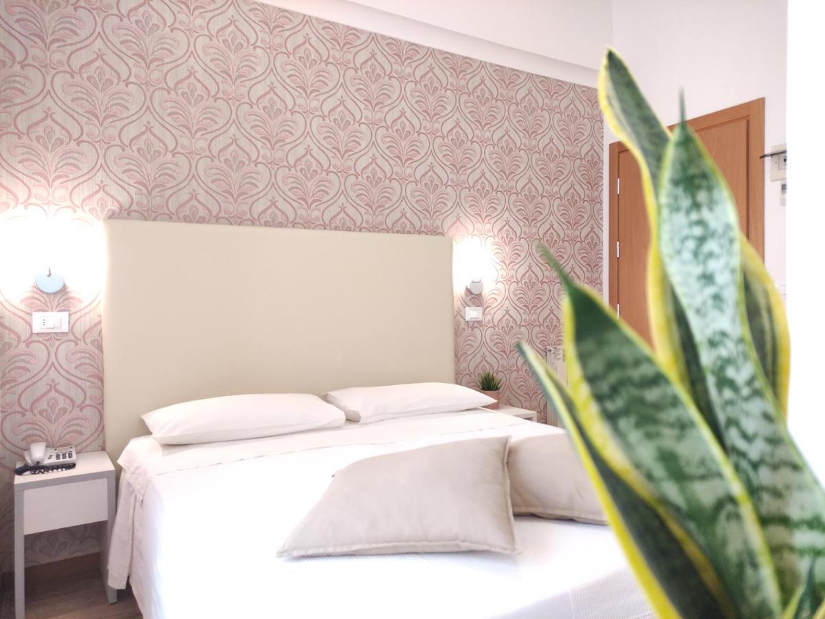 Galassia 3* Rimini