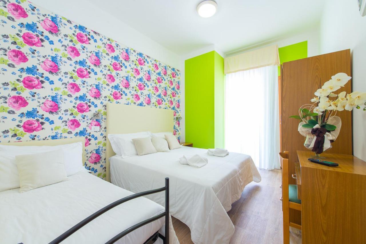 Galassia Hotel 3*