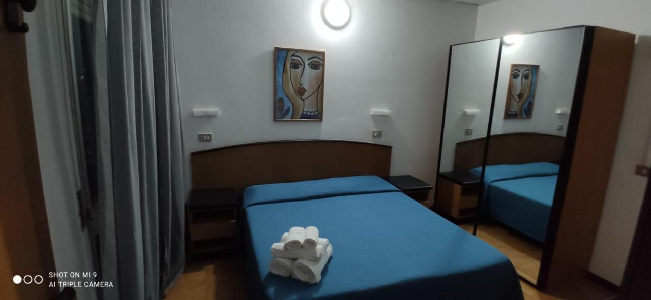 Orlov Hotel 2*
