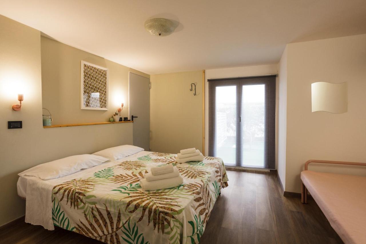 Paris Hotel