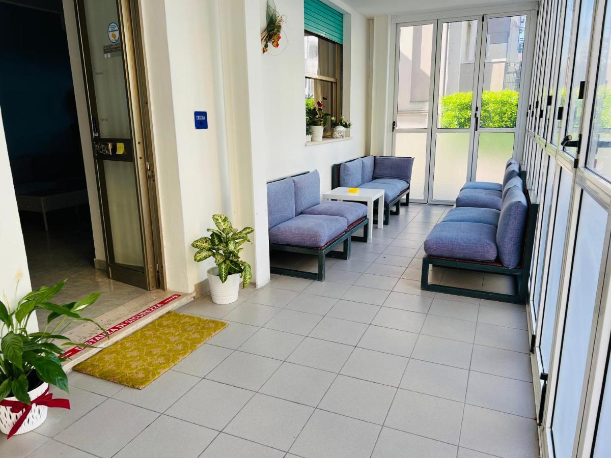 Cristina Hotel