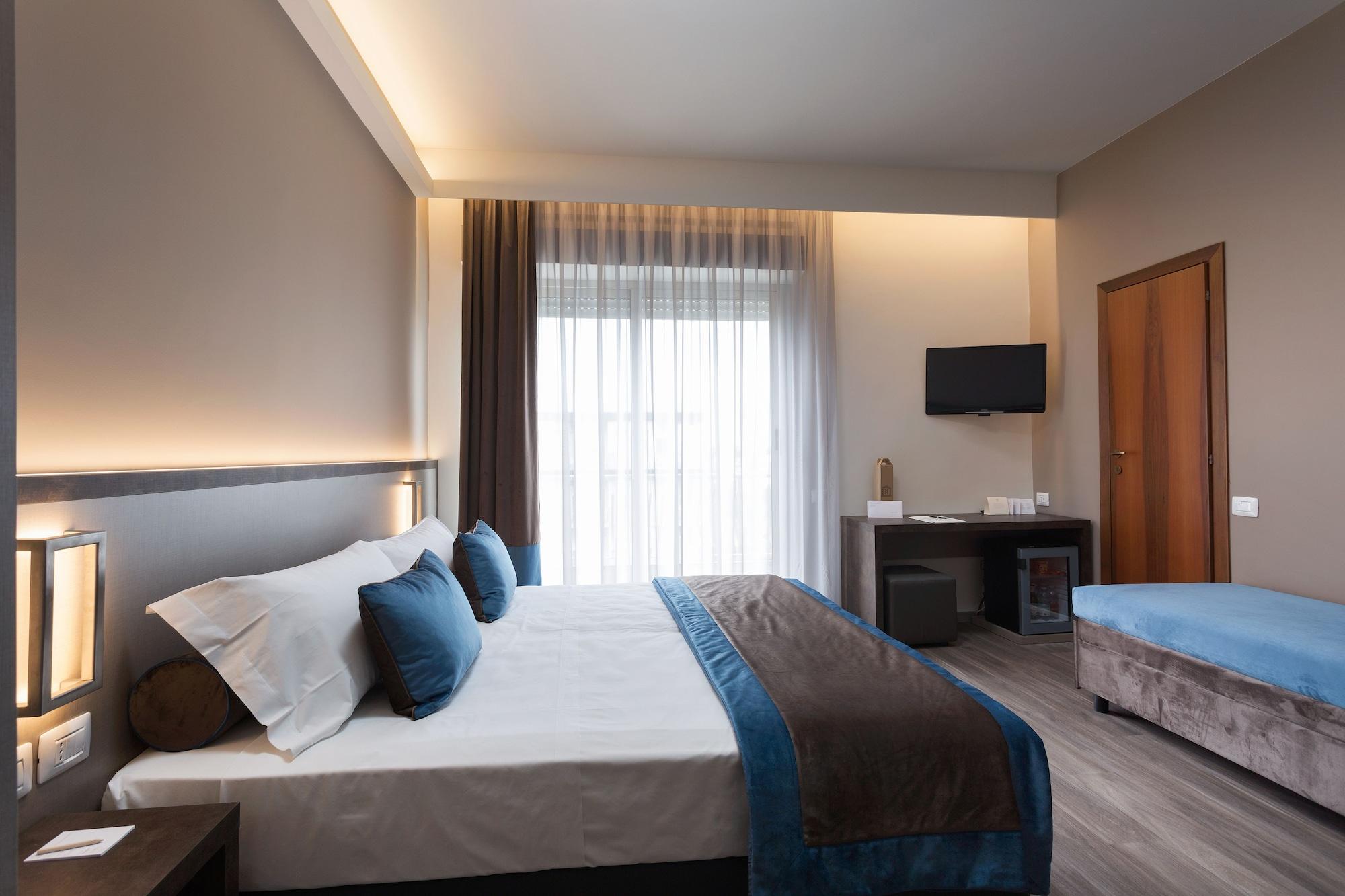 Continental Hotel