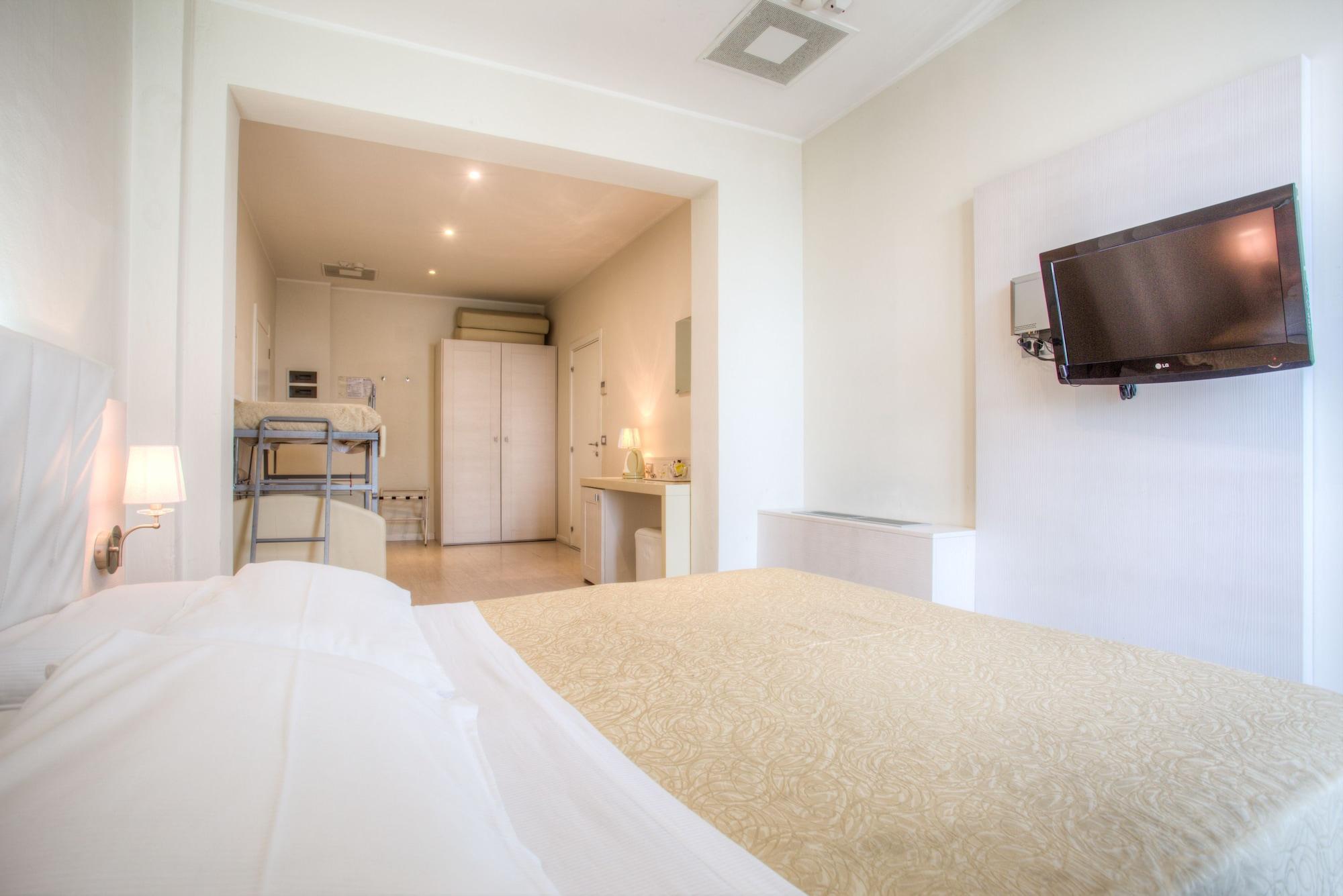 Ferretti 4* Rimini