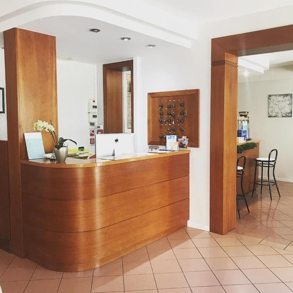 Losanna Hotel