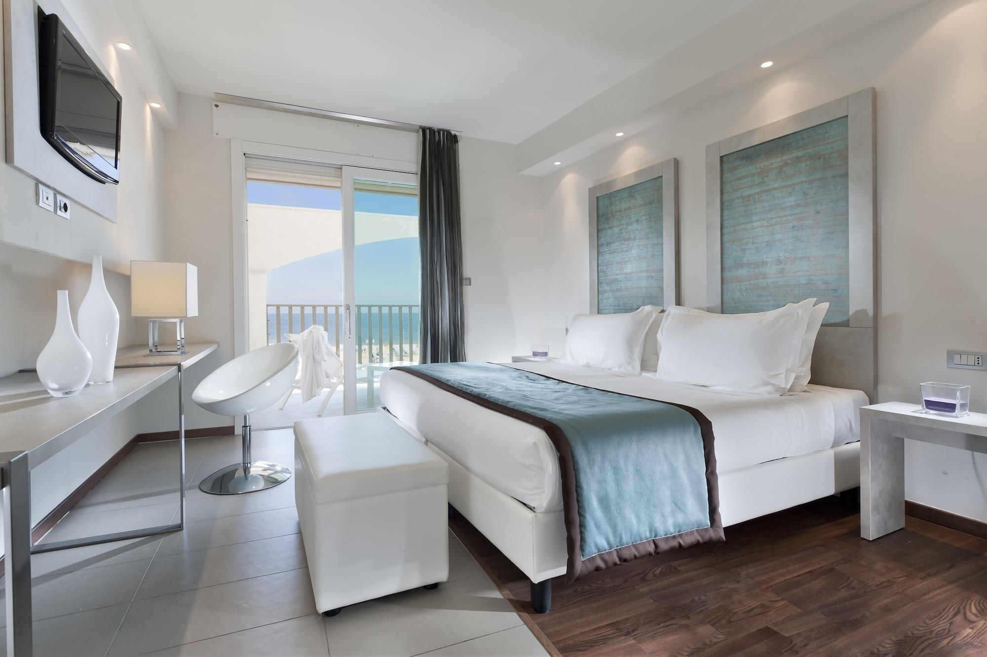 Hotel Yes Touring & 4*