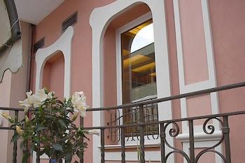 Aurora Hotel