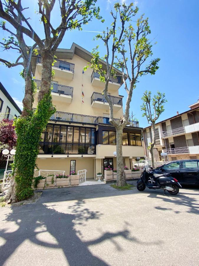 Abay 3* Rimini