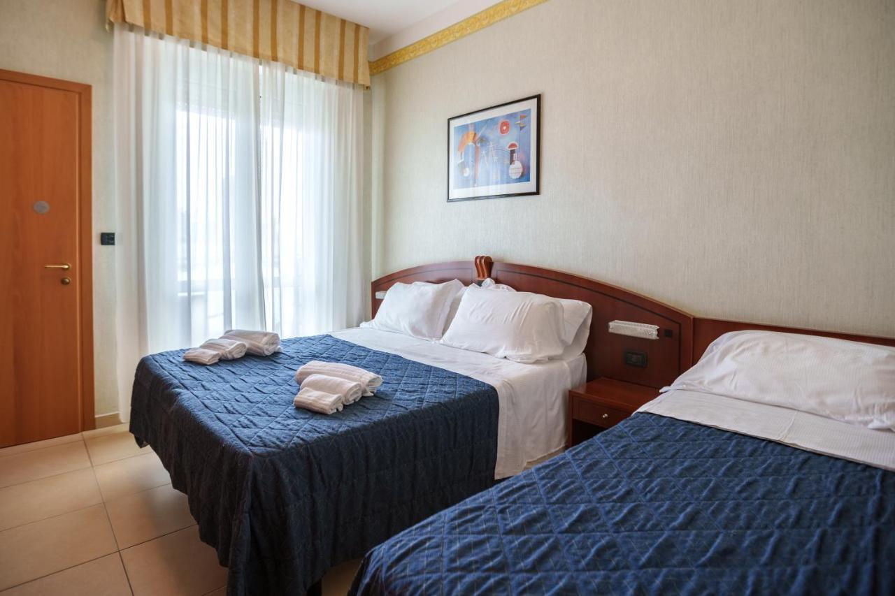 Rex Hotel 3*