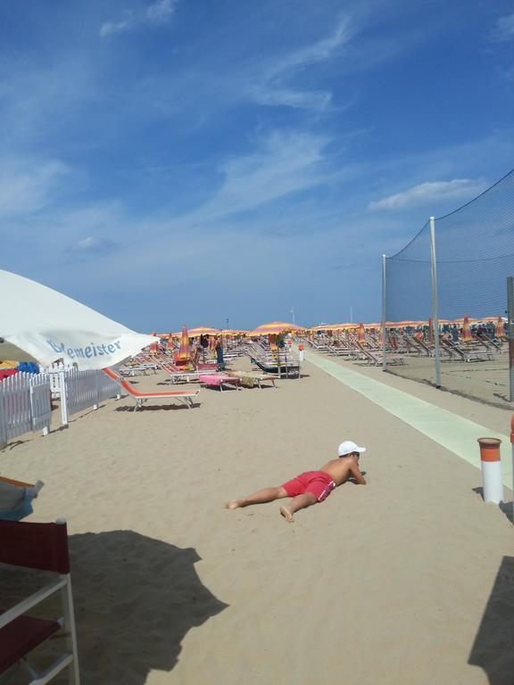 Nova Dhely Hotel 3*