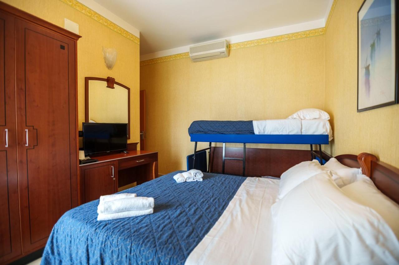 Rex Hotel 3*