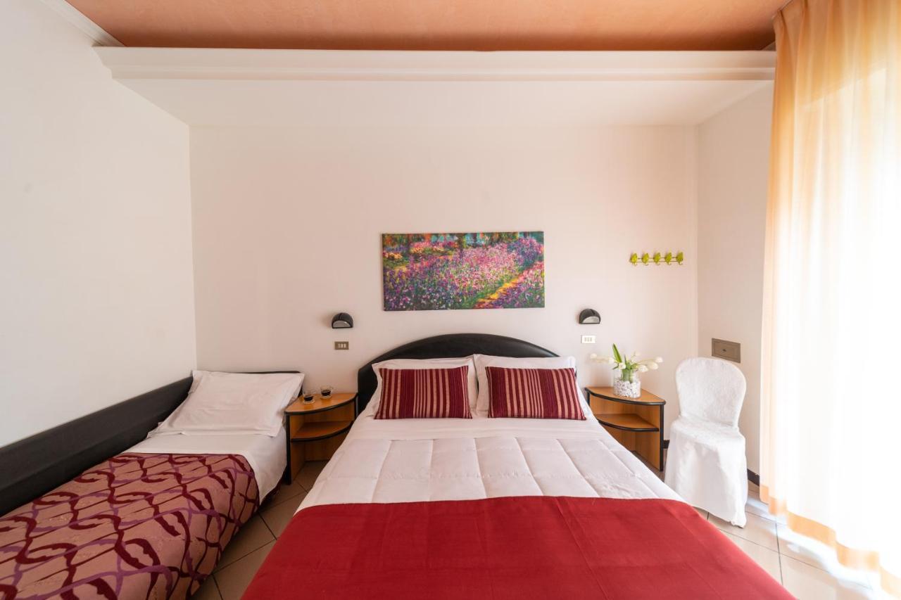 Ancora Hotel 3*
