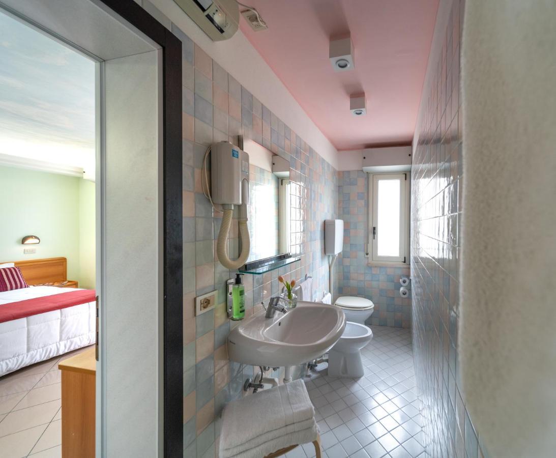 Ancora Hotel 3*