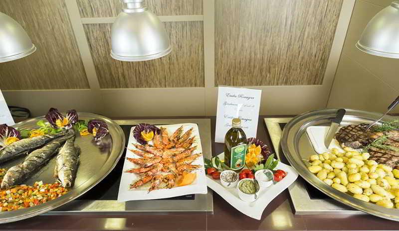 Hotel Yes Touring &
