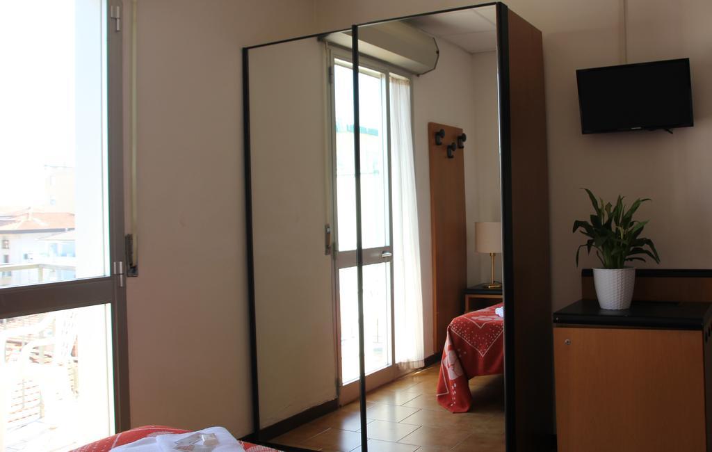 Orlov Hotel 2*