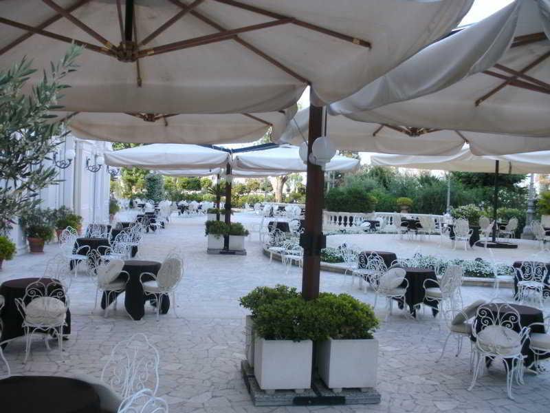 Hotel Residenza Parco Fellini 4*