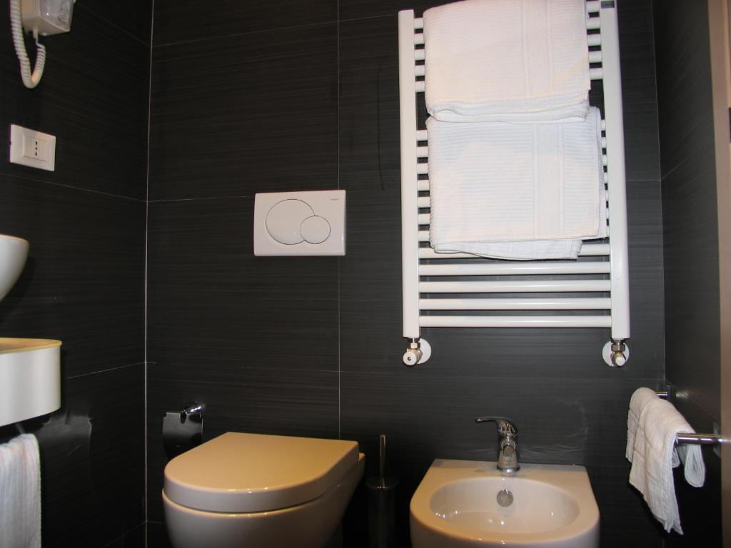 Aiglon Hotel